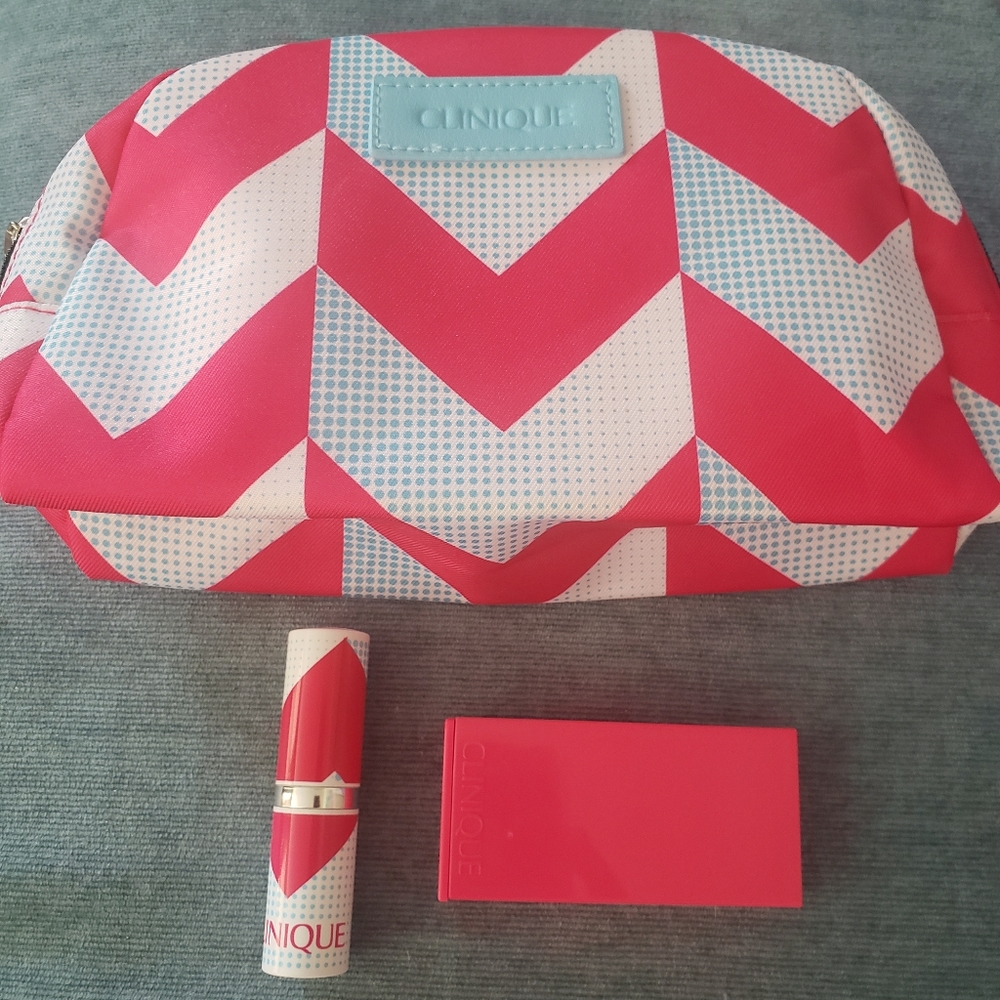 Clinique Makeup Bag, Eyeshadow Duo and Lipstick